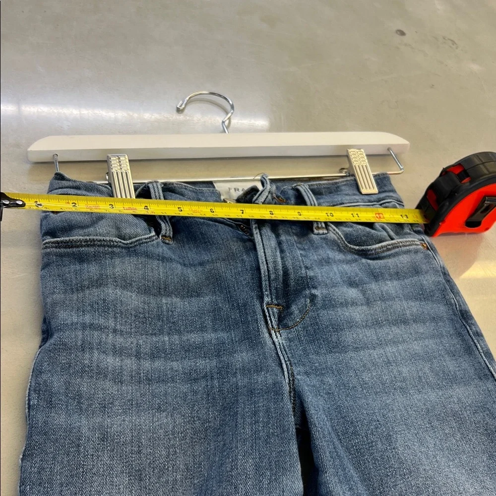 Classic Blue Women's Jeans - Picture 4 of 6